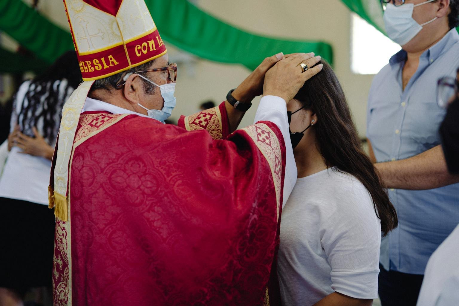 16 Catholic Prayers To Read Before Meal KCCNJ 16-catholic-prayers-to-read-before-meal-kccnj