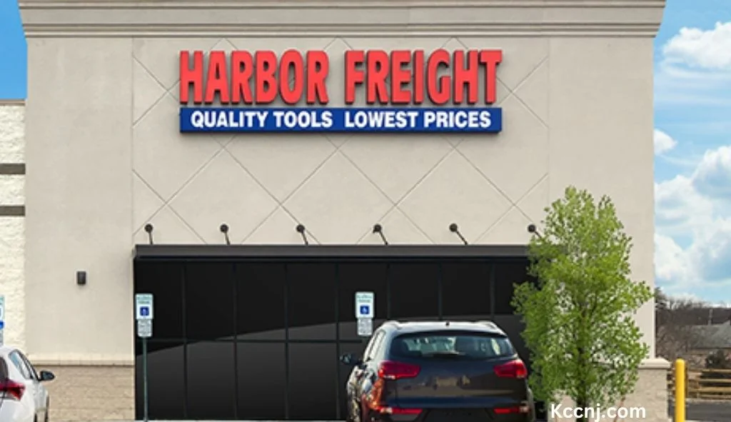 Harbor Freight Christmas timings