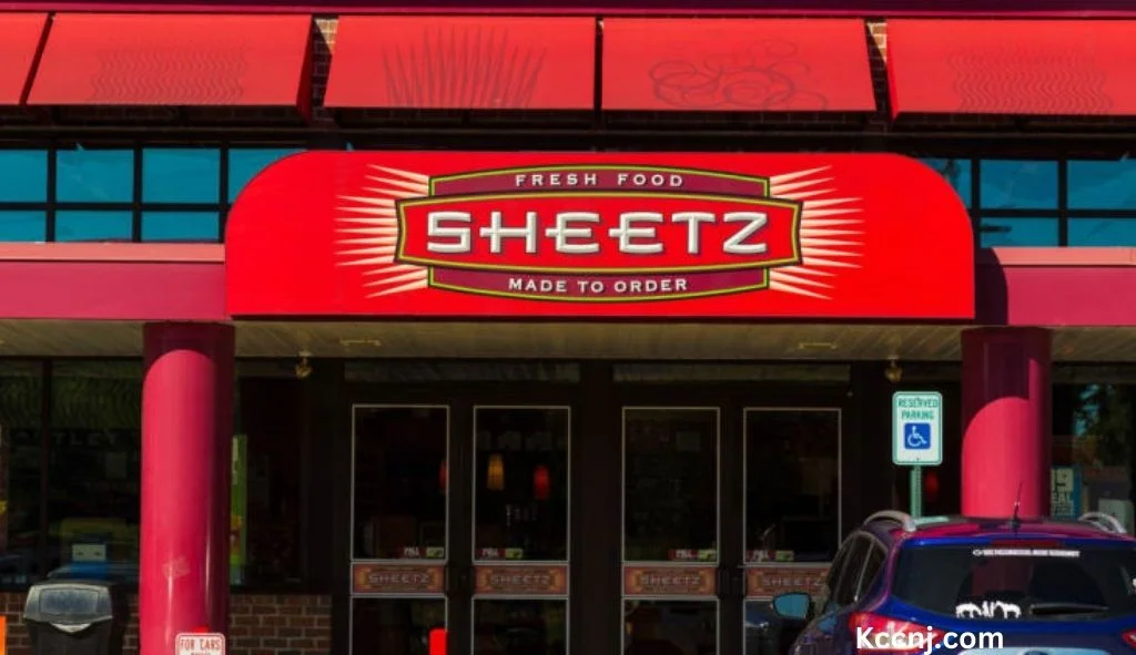 Is Sheetz open on Christmas