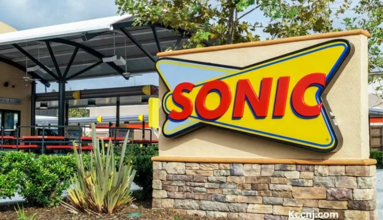 Sonic Christmas hours