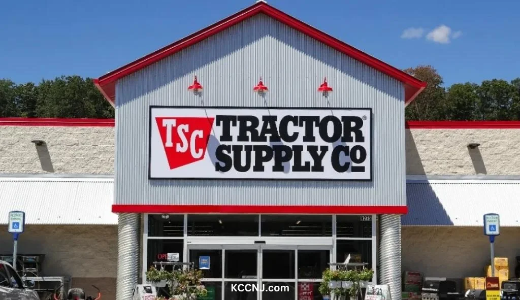 Tractor Supply new years eve hours